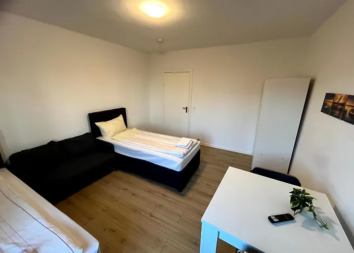 3-Zimmer Monteurwohnung Mit Balkon